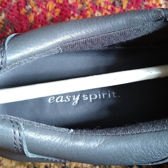 Easy Spirit shoes - Picture 7 of 9